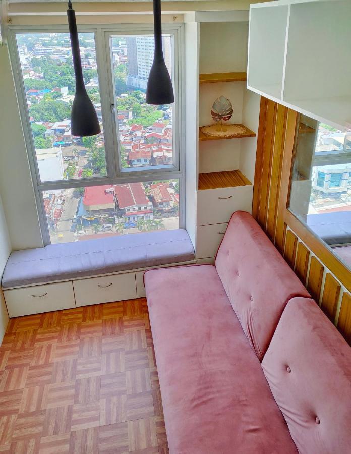 Topaz 1 Bedroom Orochi Staycation Ph At Centrio Towers * Cagayan de Oro